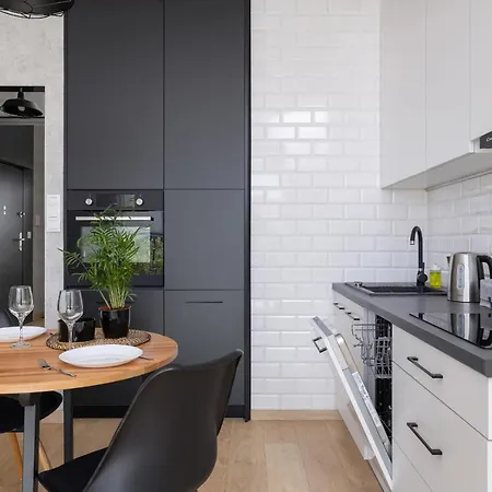 Krakow Studio With Parking & Terrace Near Zalew Bagry By Renters Prestige Exterior photo
